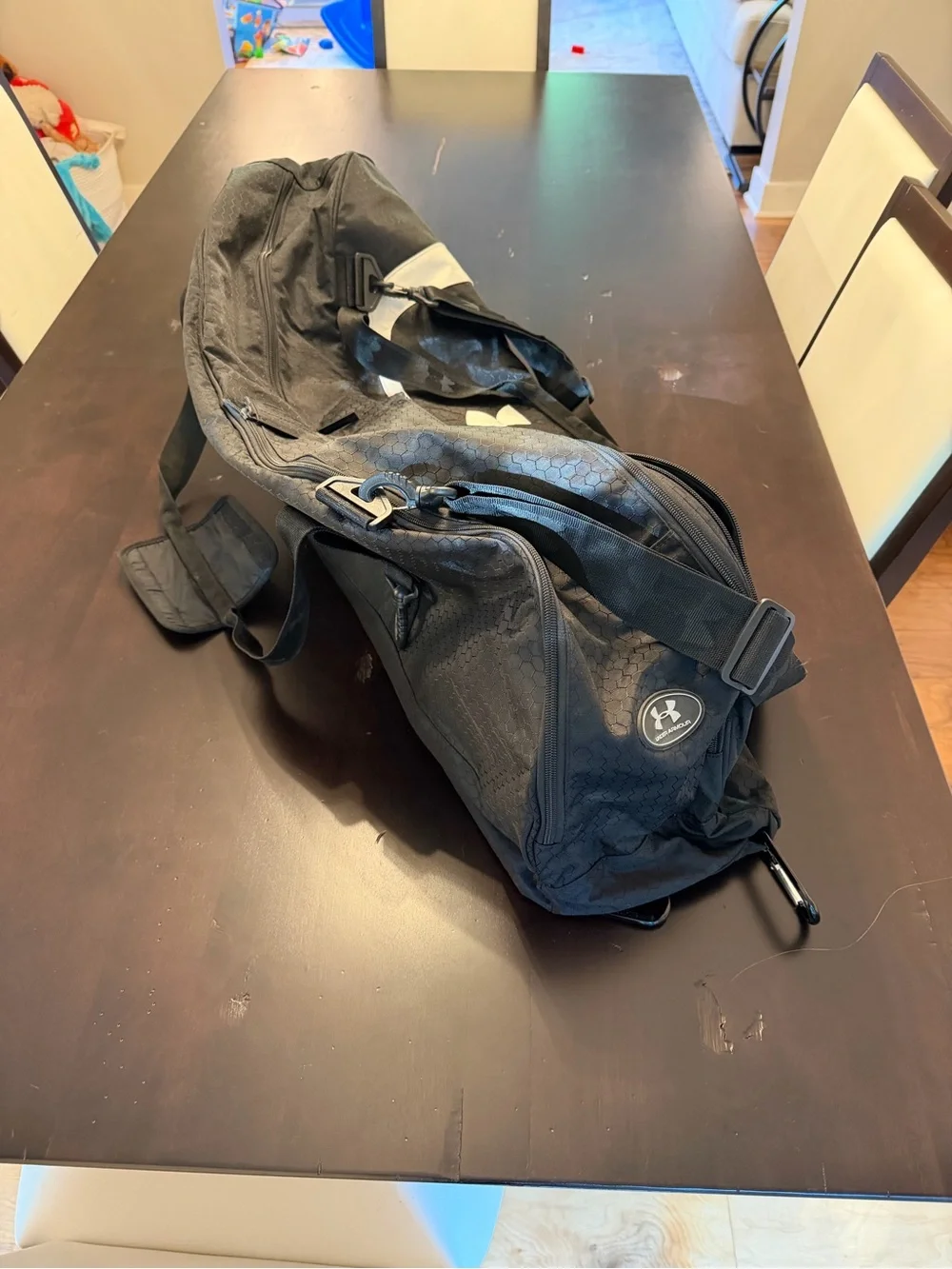 Under Armour Softball/Baseball Black and White Bat Bag